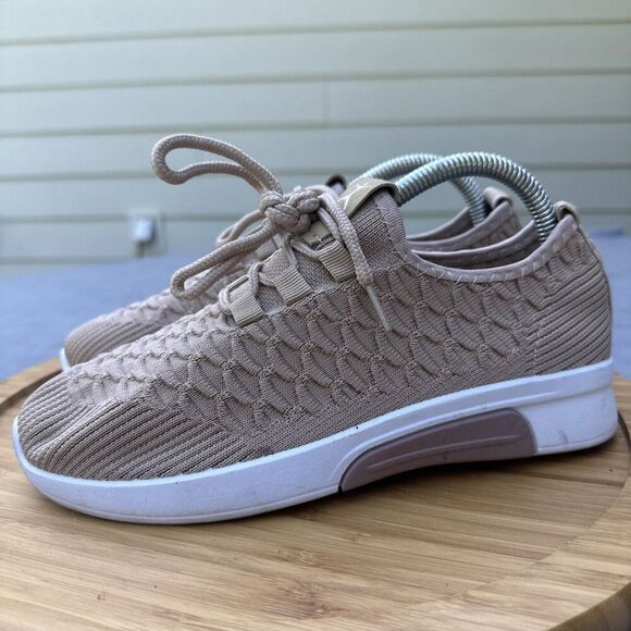 Danskin Honor Lace Up Sneakers Knit Stretch Walking Shoes Womens Size 7 Tan - Picture 4 of 10